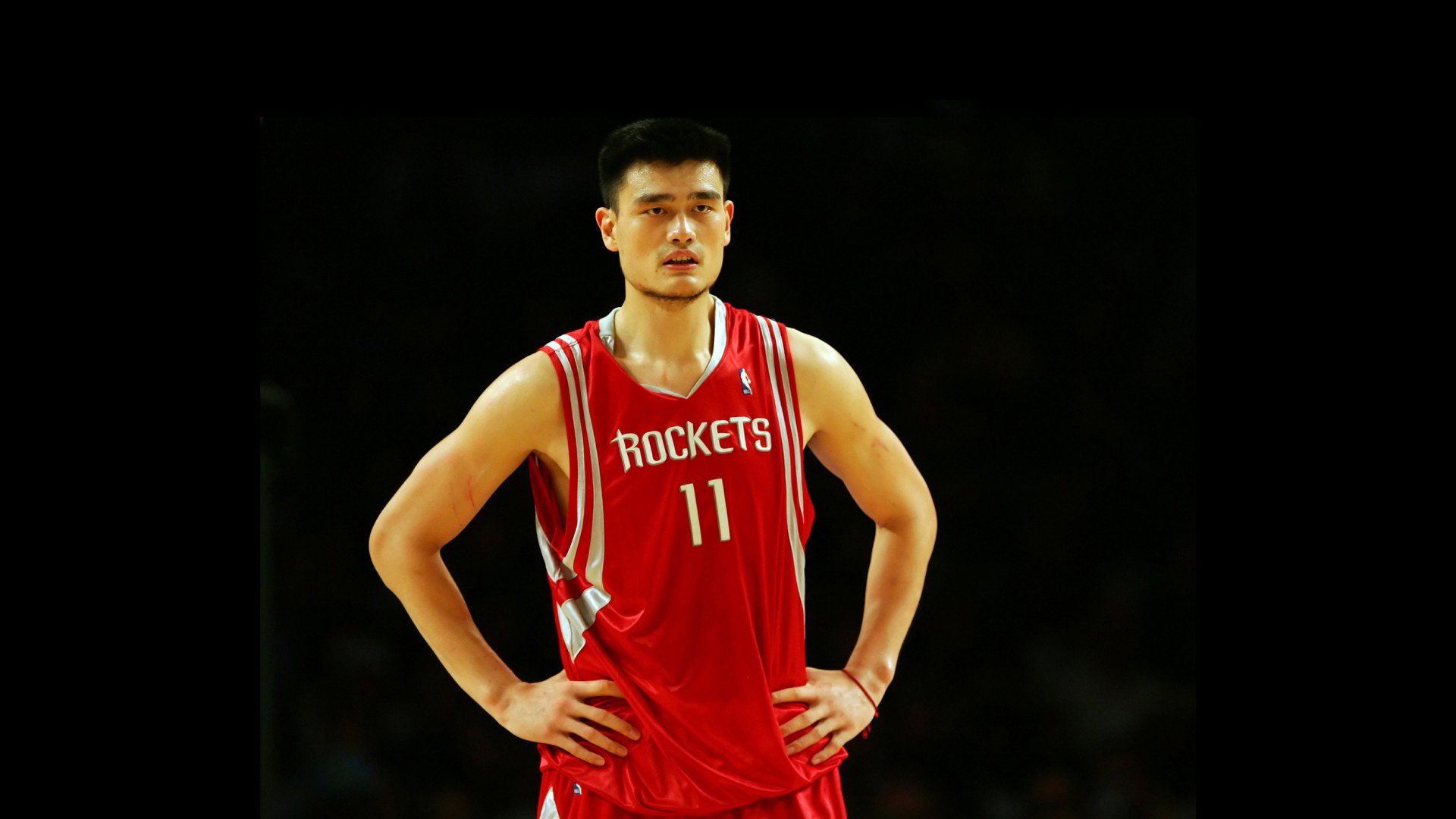 kaiyun-体坛多线争锋，瓦伦西亚远射憾中柱，NBA激战正酣，Rookie率FPX夺冠，法兰克福瞄向法甲关键战